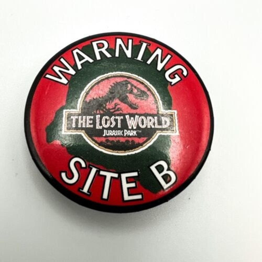 Vintage 1997 Jurassic Park The Lost World Button Pin Back Warning Site B